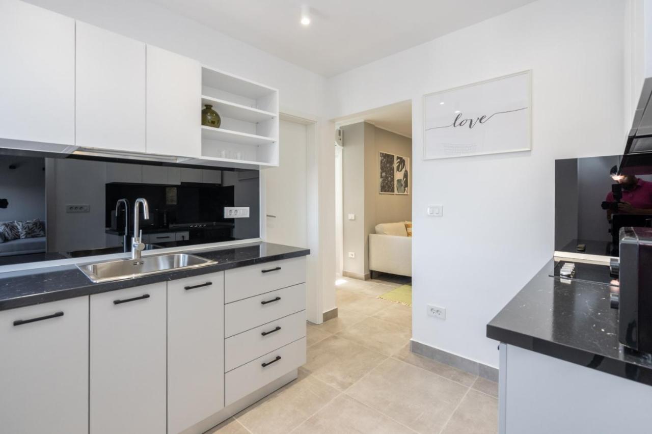 Alfie Center Apartment بوخارست المظهر الخارجي الصورة